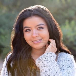 Meet your Posher, Marissa